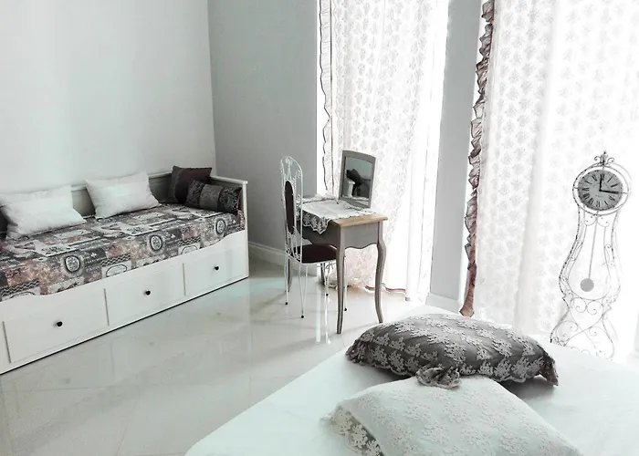 לינה וארוחת בוקר Corte Del Pascia 4*